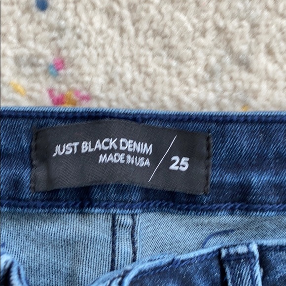 EUC Just Black Denim - Picture 3 of 7